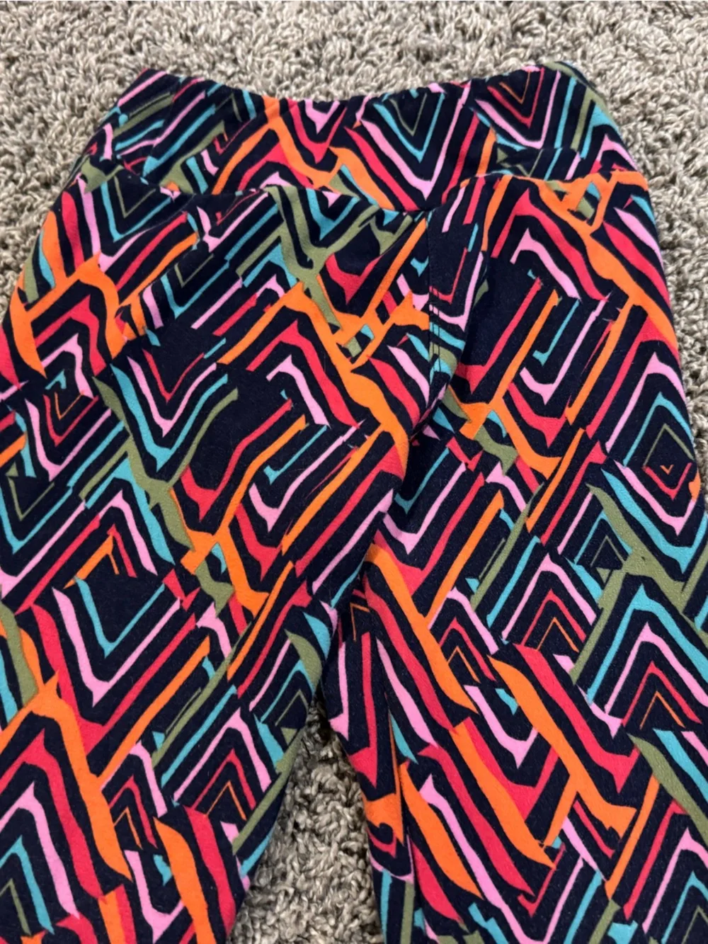 Bundle of 4 pairs of LuLaRoe Tween Leggings